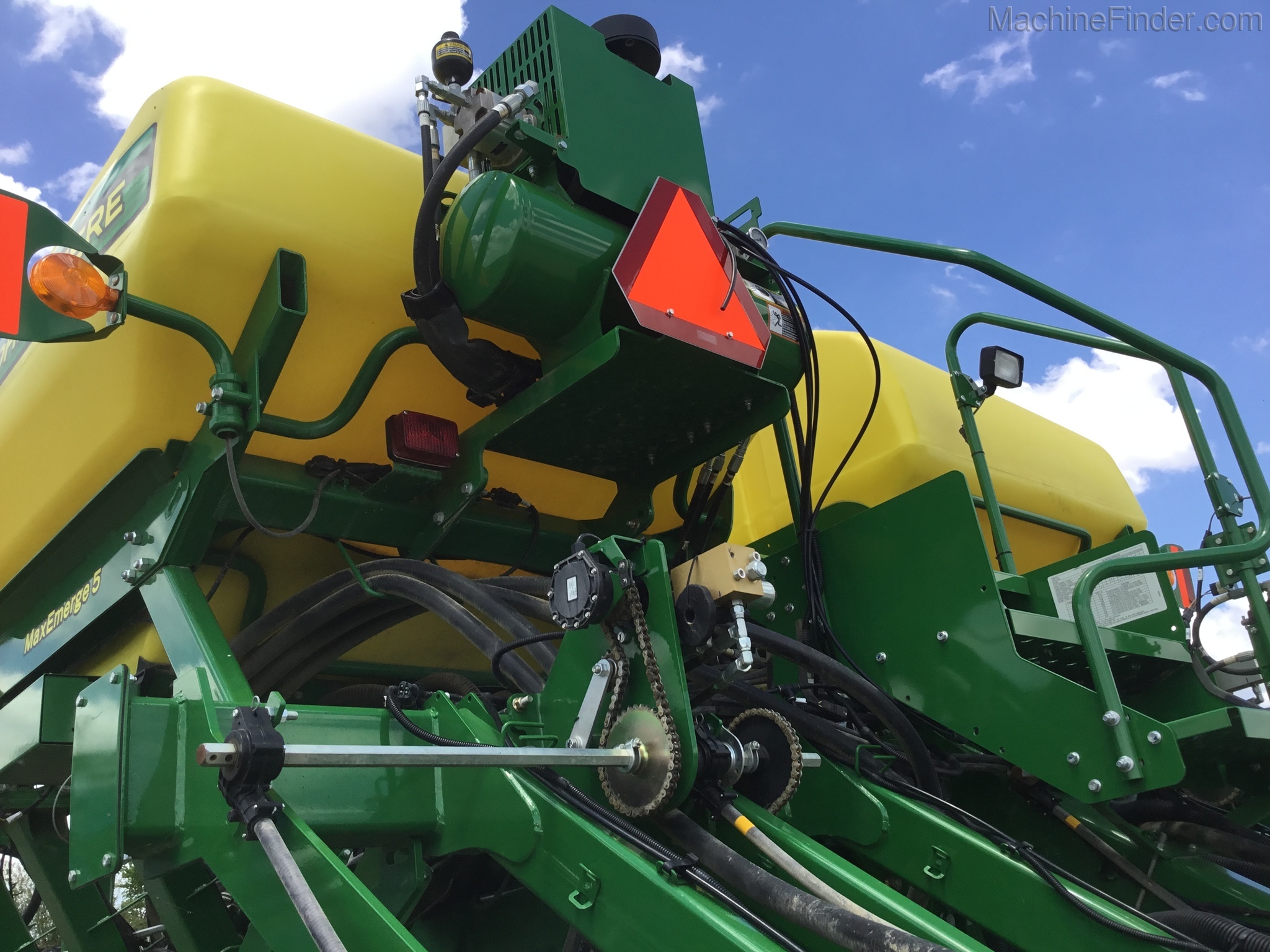 2016 John Deere 1795 Image 6
