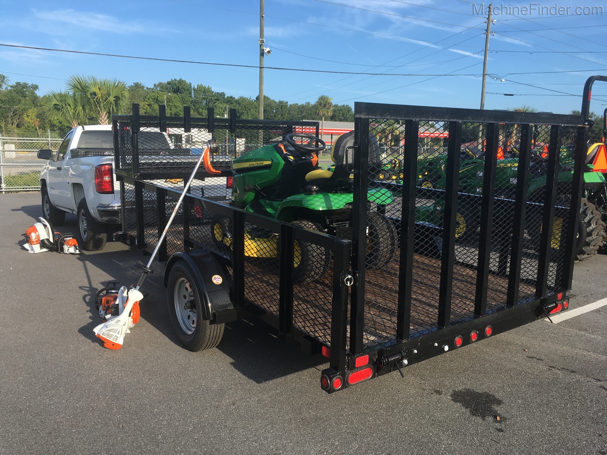2019 John Deere X350 TRAILER PACKAGE Image 4