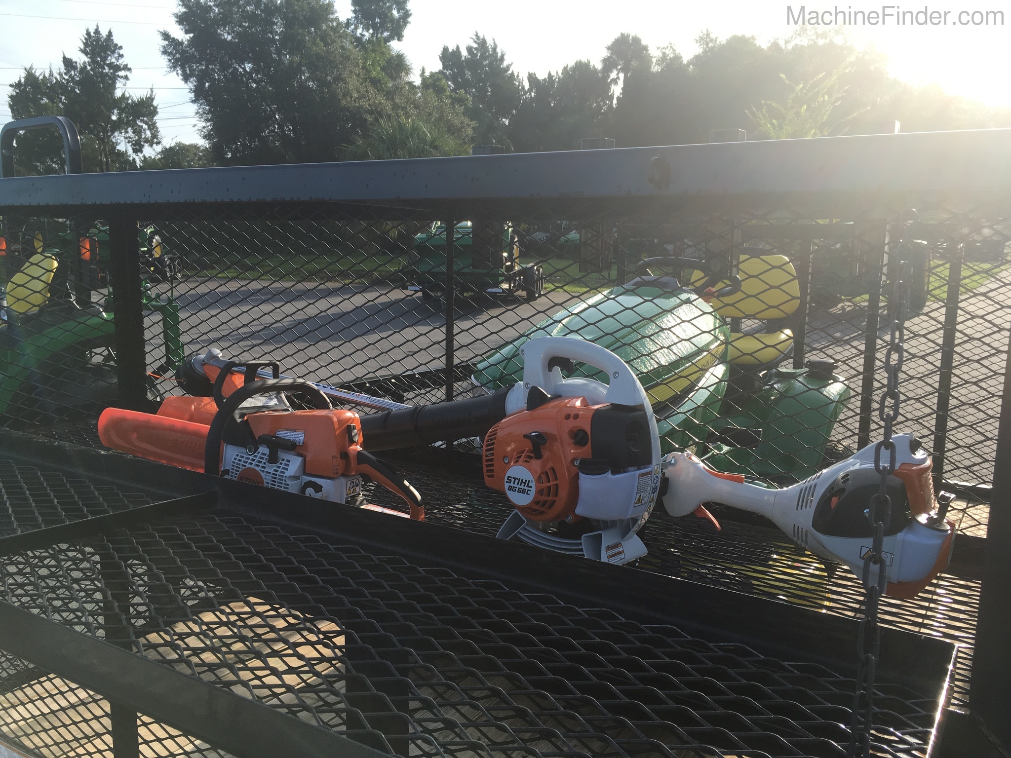 2019 John Deere X350 TRAILER PACKAGE Image 7