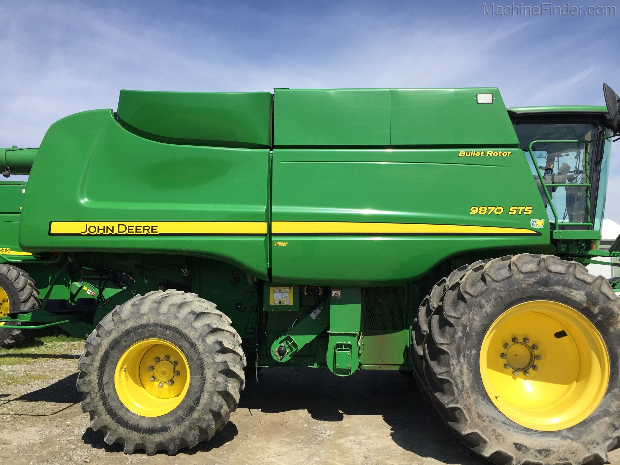2009 John Deere 9870 STS Image 2