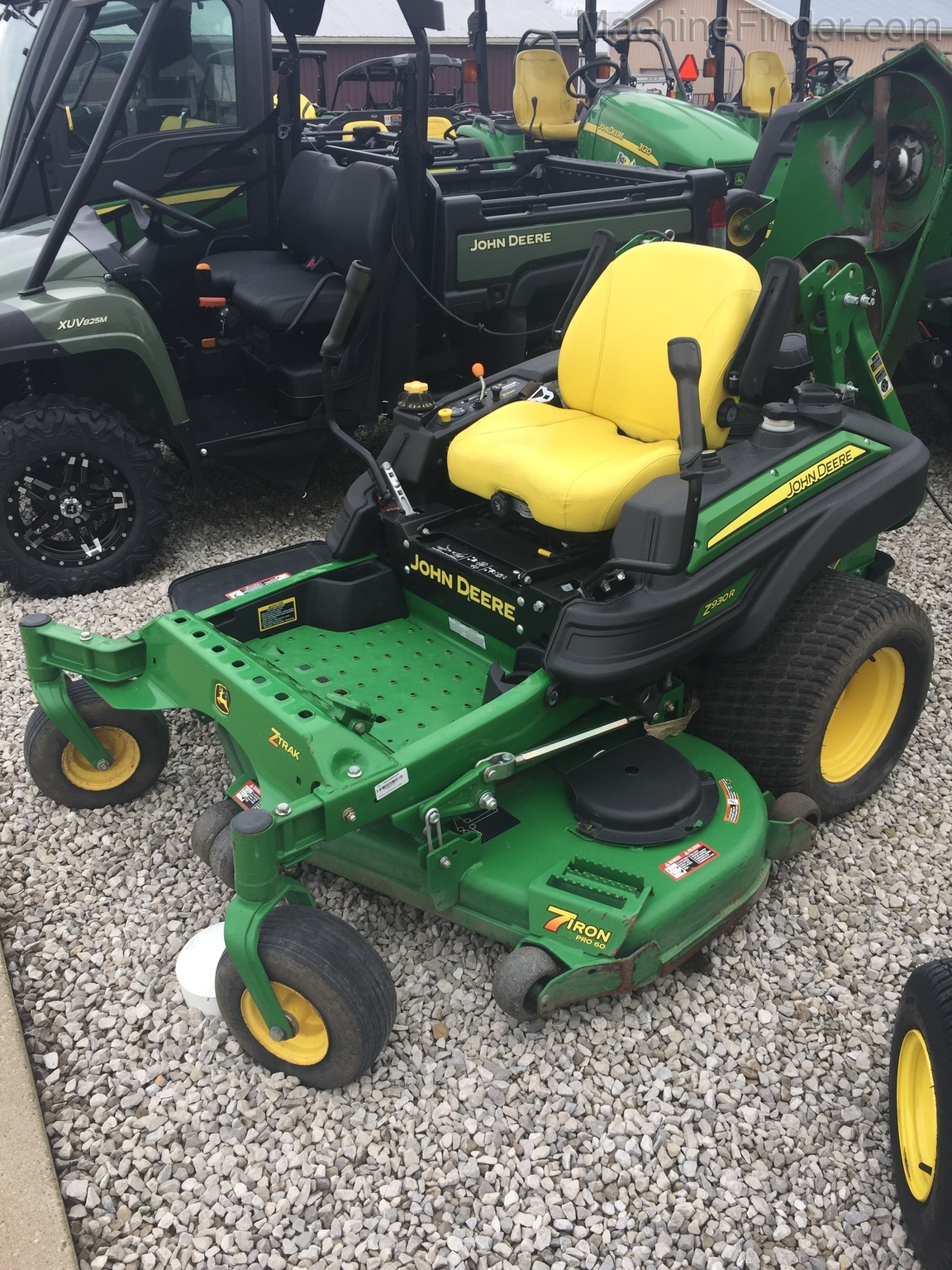 2015 John Deere Z930R Image 1