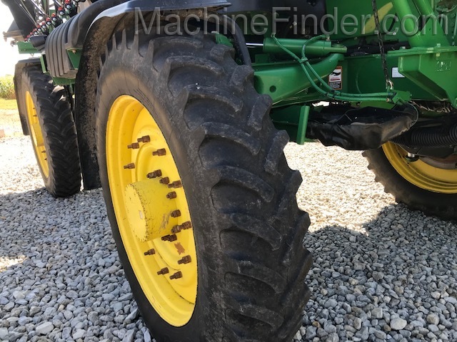 2013 John Deere 4940 Image 8