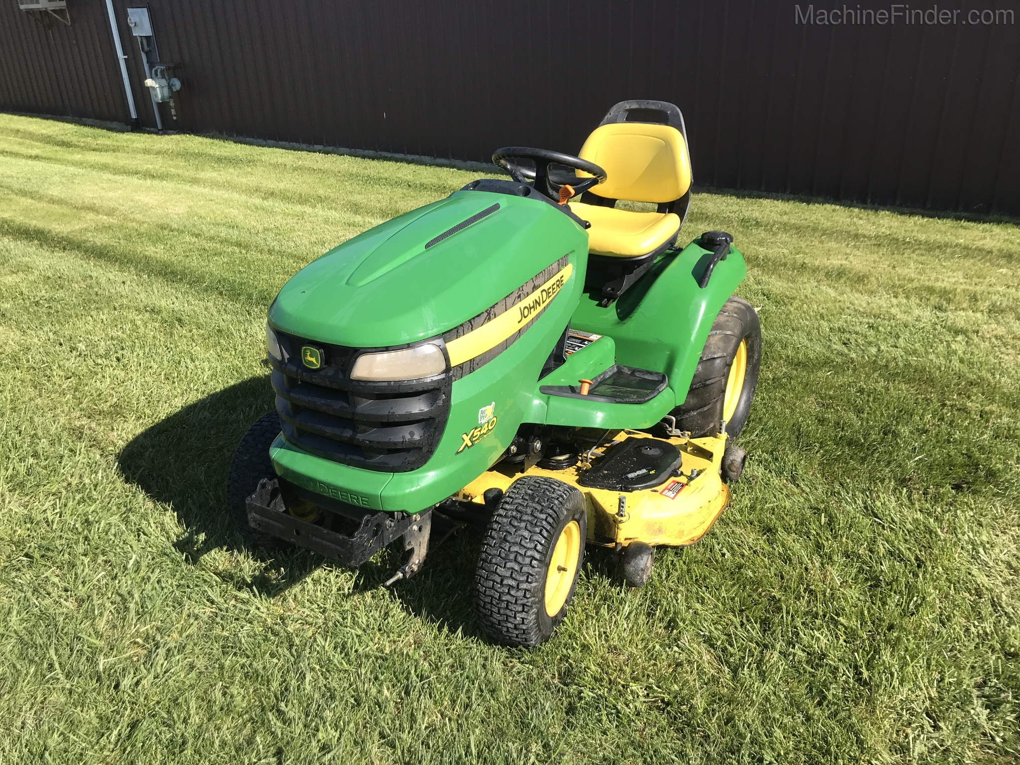 2009 John Deere X540 Image 1