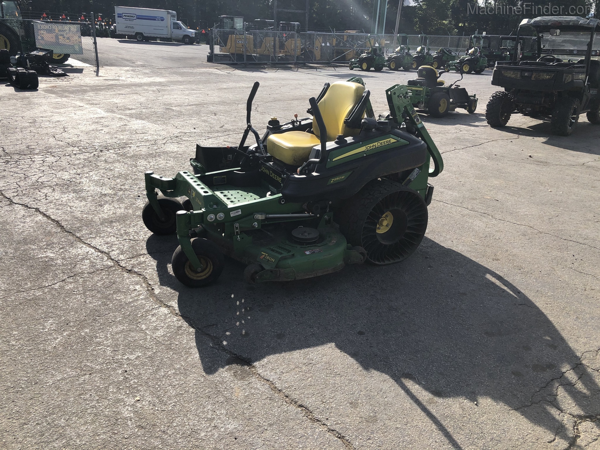 2019 John Deere Z950M Image 1