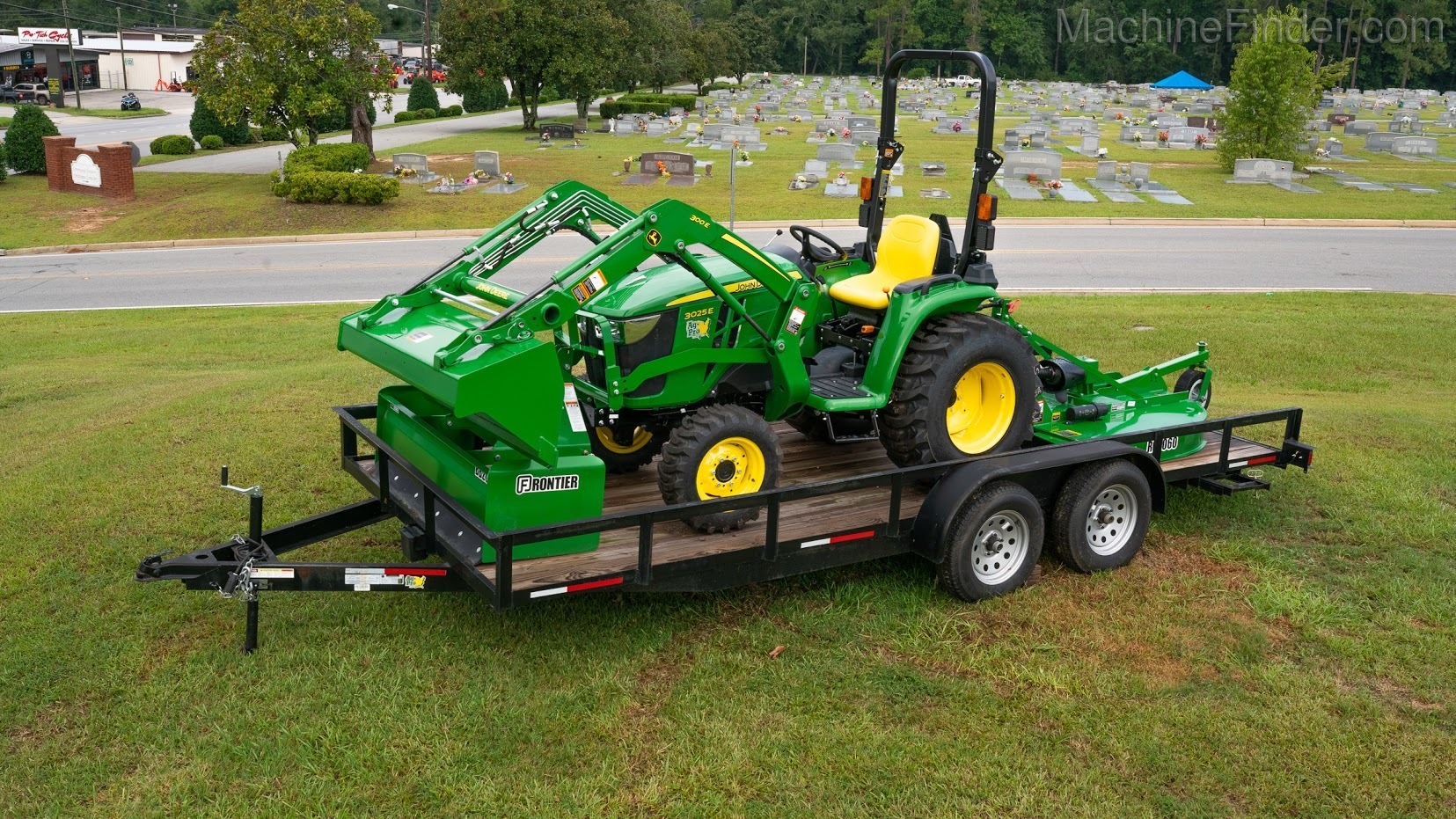2020 John Deere 3025E Image 6