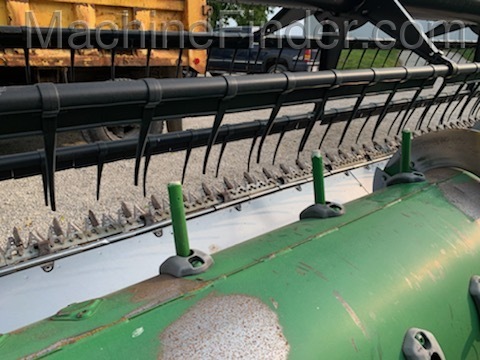 2009 John Deere 635F Image 7