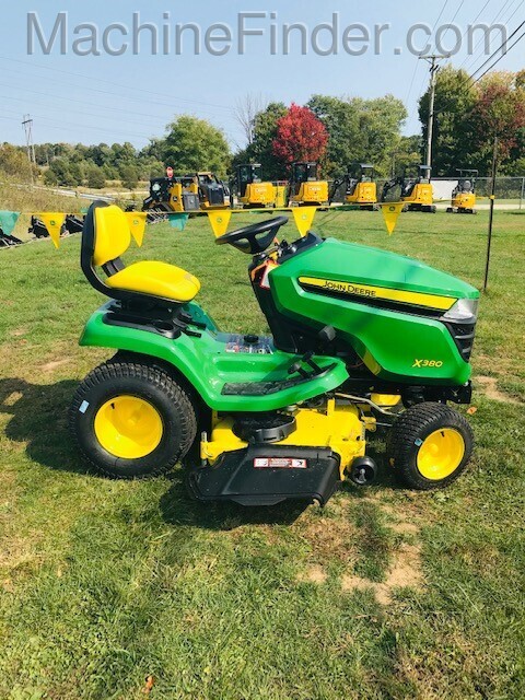 2020 John Deere X380 Image 3