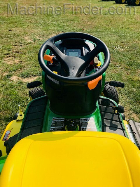 2020 John Deere X380 Image 6
