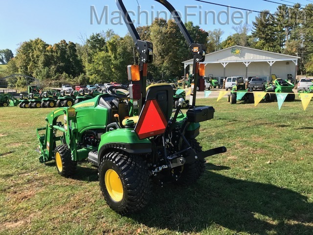 2020 John Deere 1023E Image 5