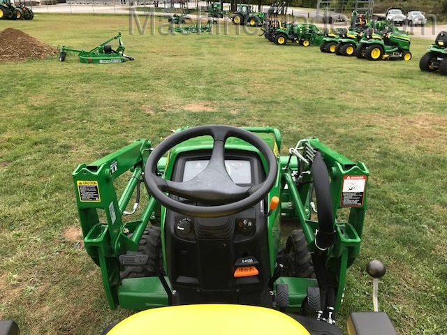 2020 John Deere 1023E Image 10