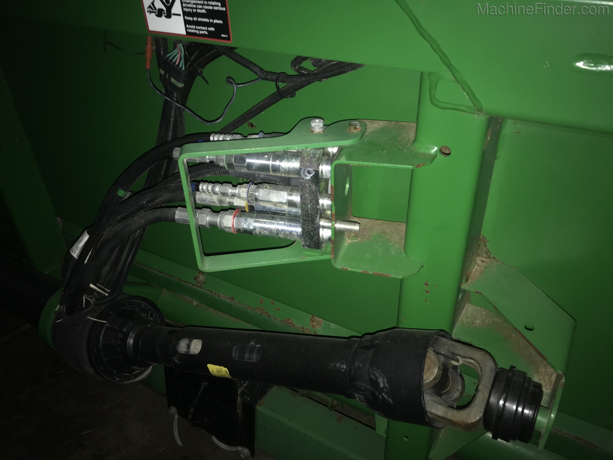 2005 John Deere 630F Image 3