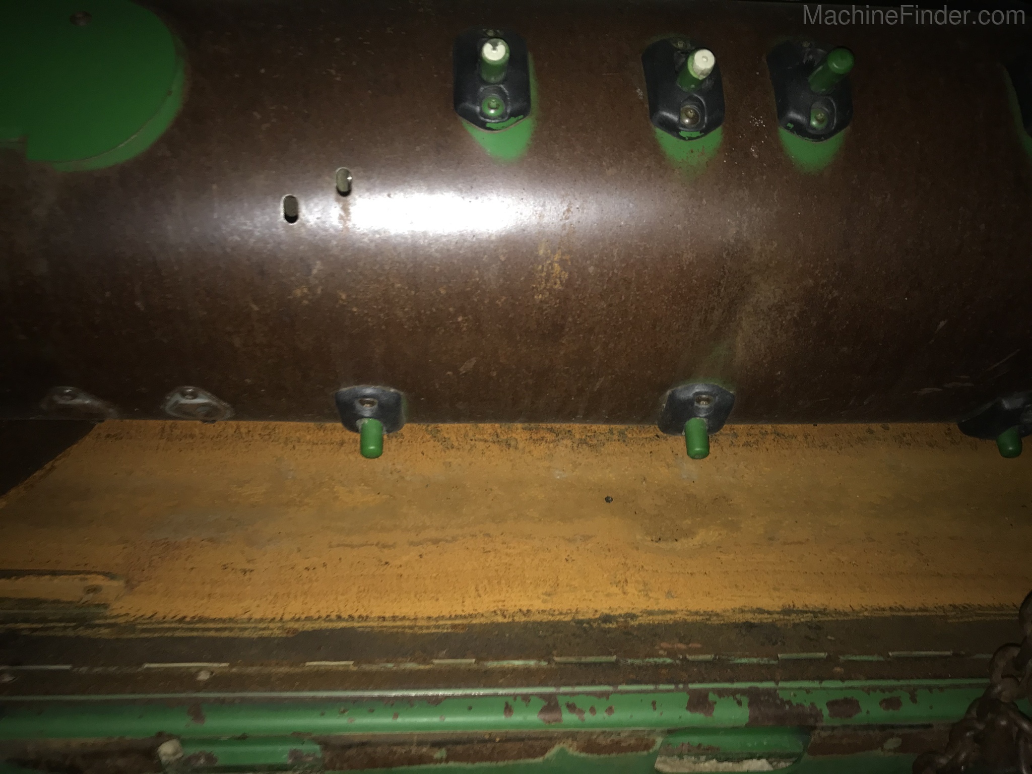 2005 John Deere 630F Image 4