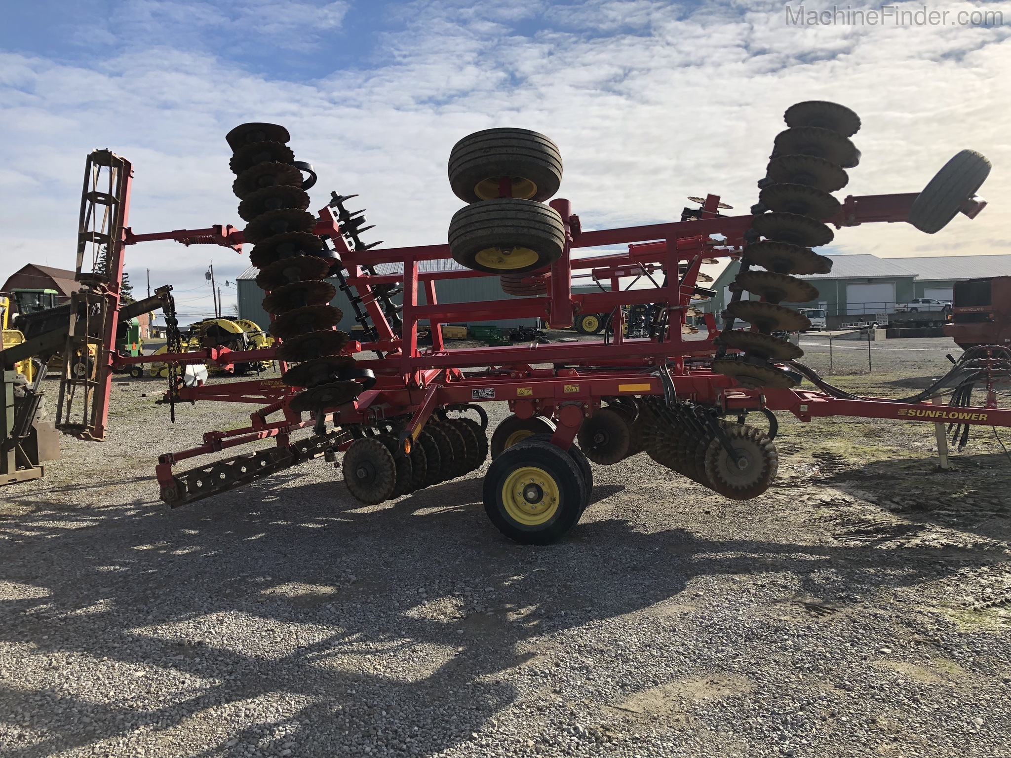 2012 Sunflower S6630 Image 4