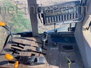 2005 John Deere 6615 Image 8