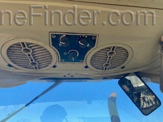 2005 John Deere 6615 Image 10