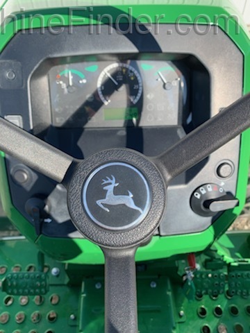 2020 John Deere 5045E Image 7