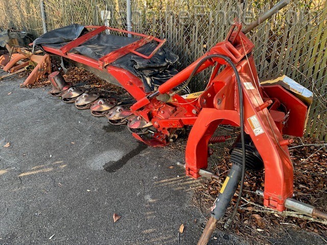 2011 New Holland 6470 Image 1