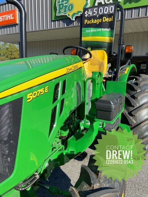 2023 John Deere 5075E Image 5