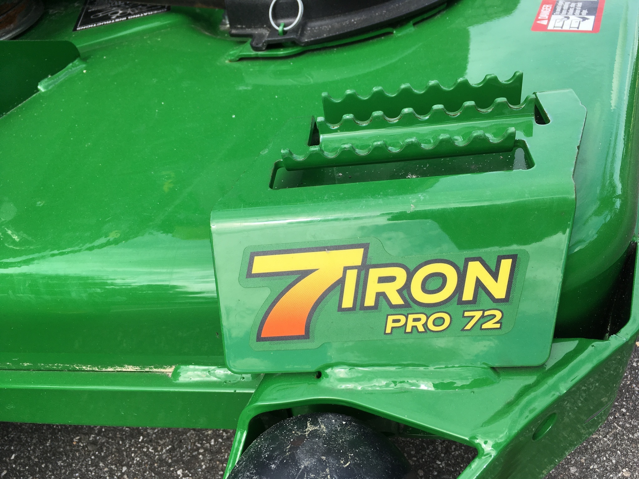 2025 John Deere Z997R Image 8