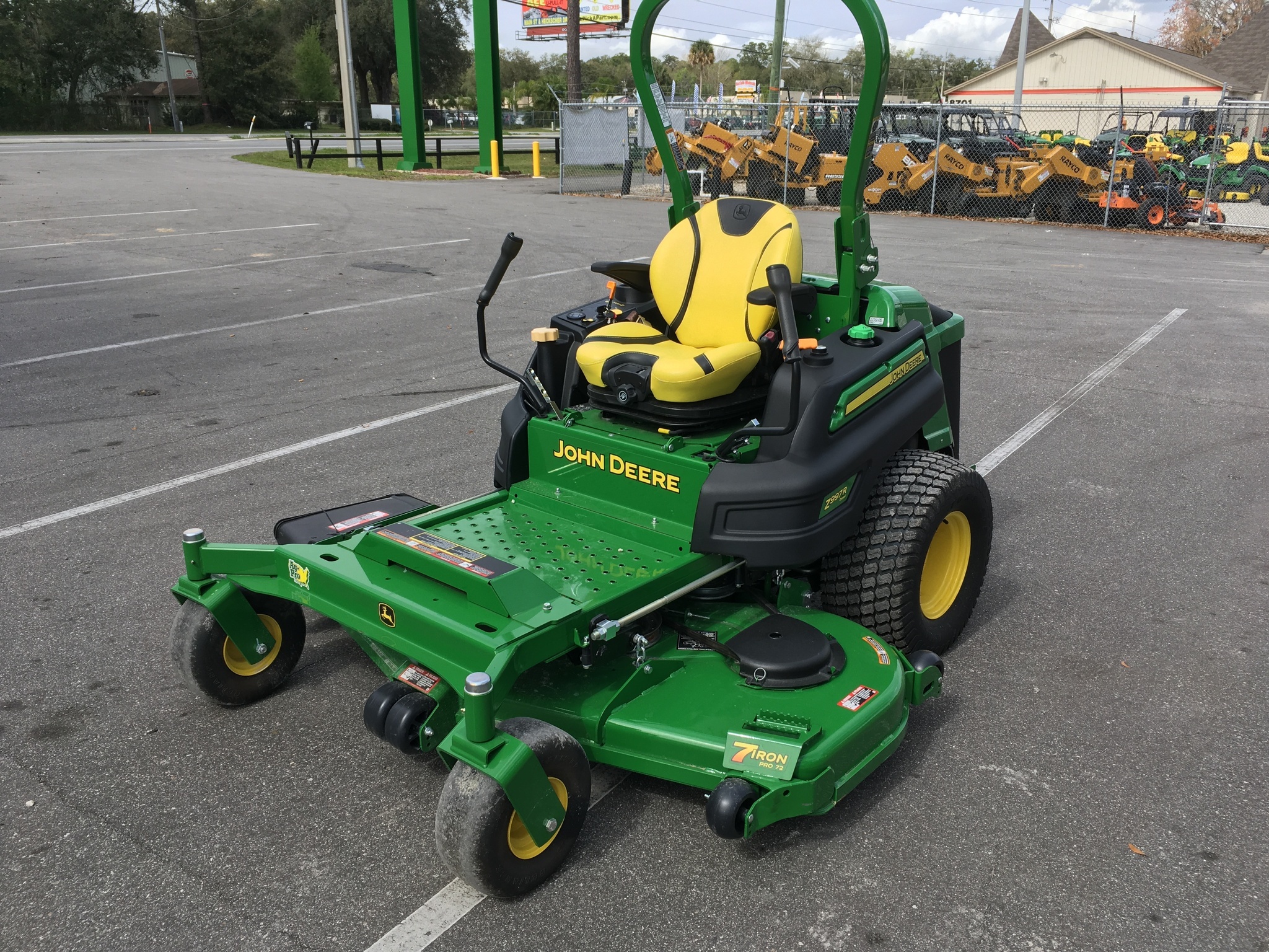2025 John Deere Z997R Image 1