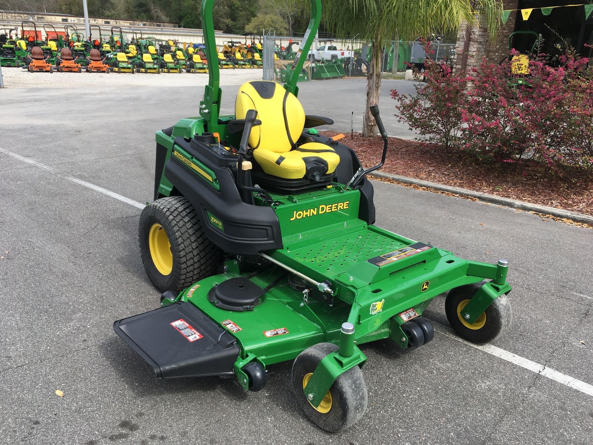 2025 John Deere Z997R Image 2