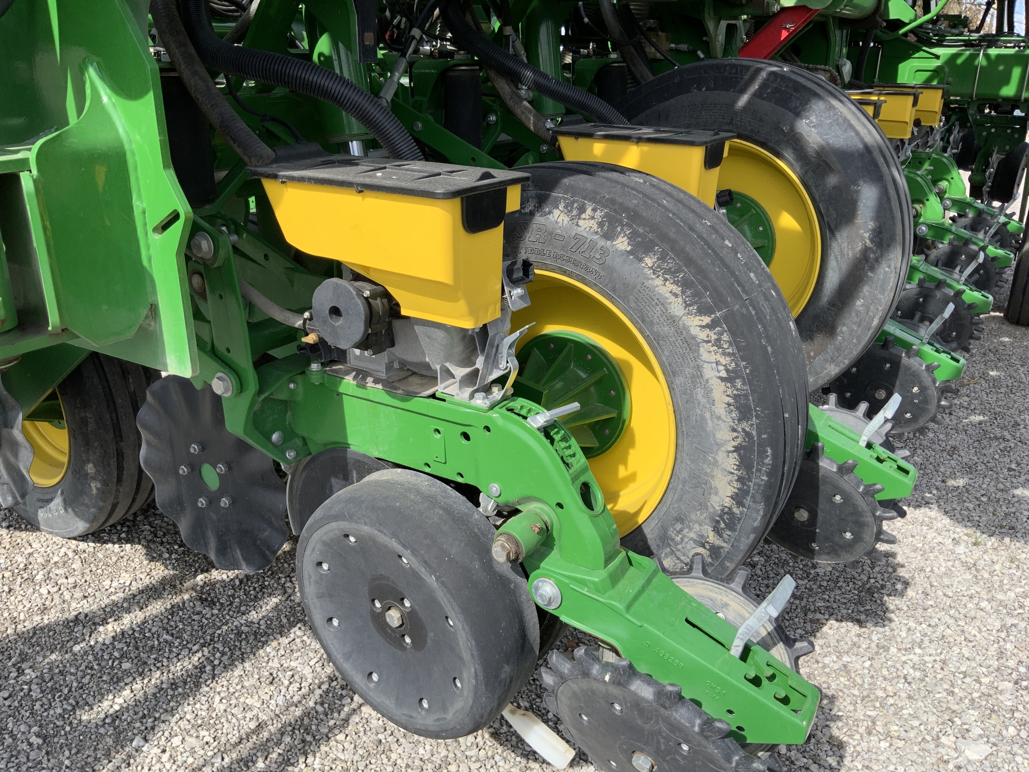 2023 John Deere 1795 Image 6