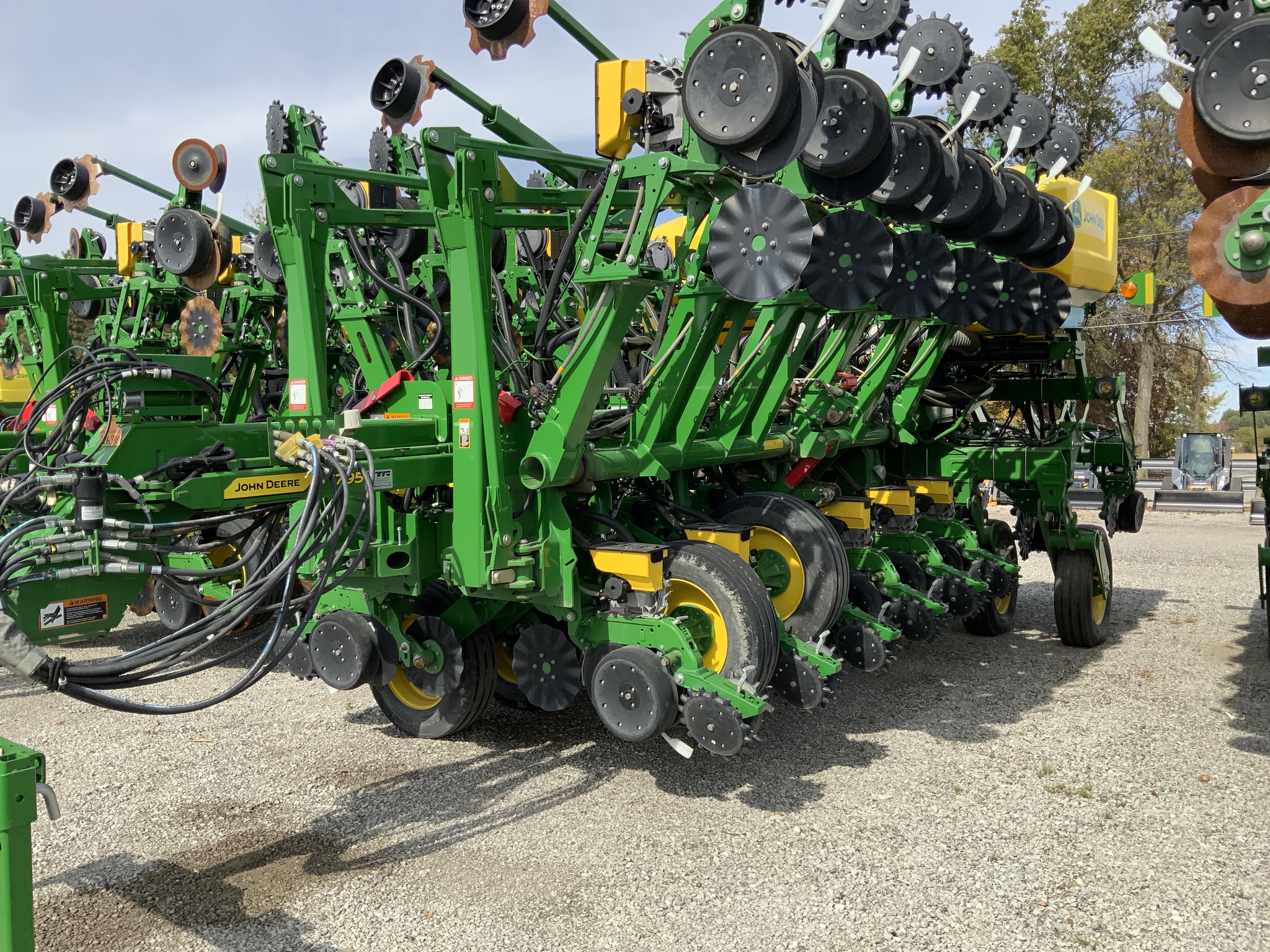 2023 John Deere 1795 Image 1