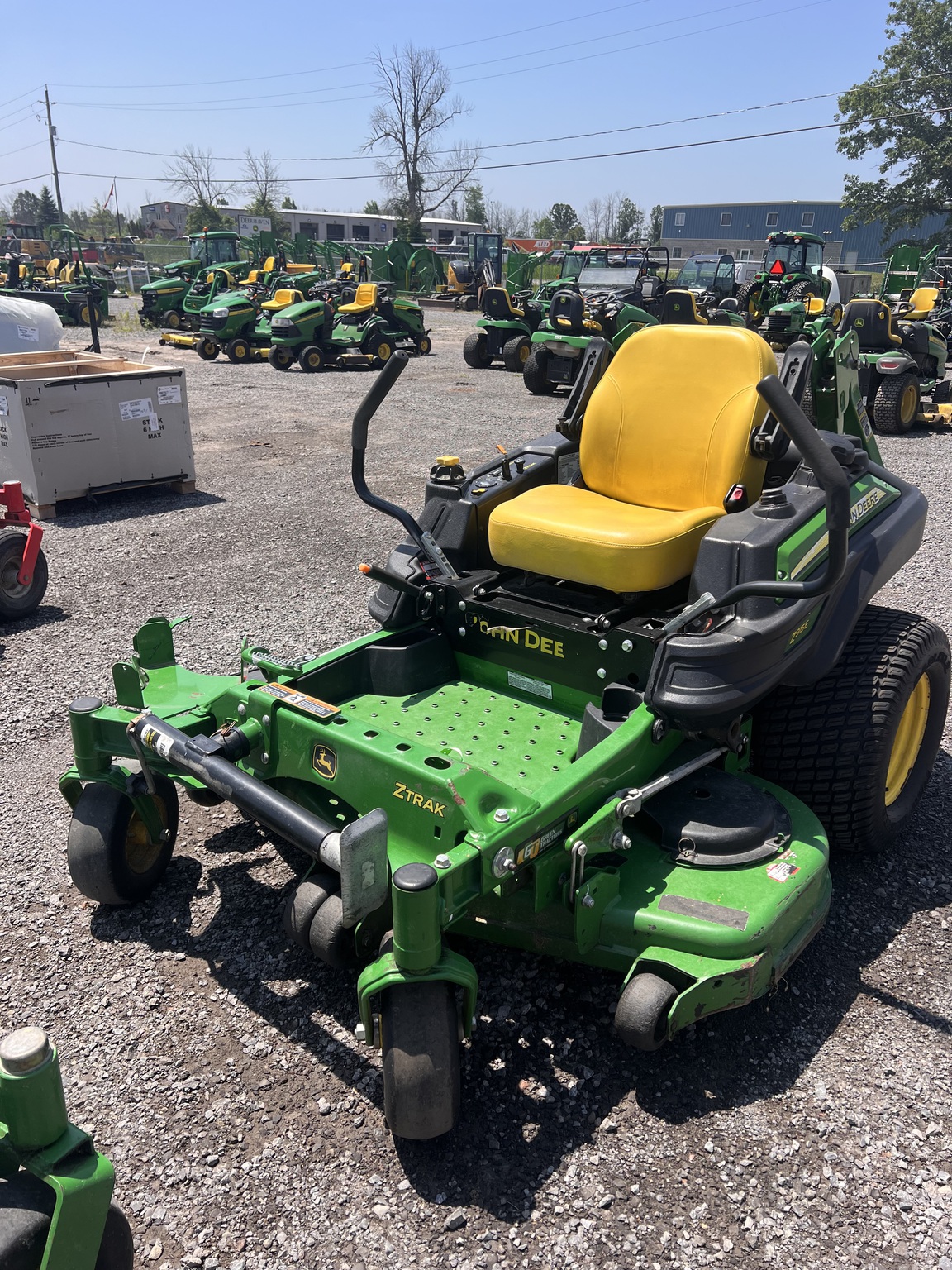 2019 John Deere Z915E Image 2
