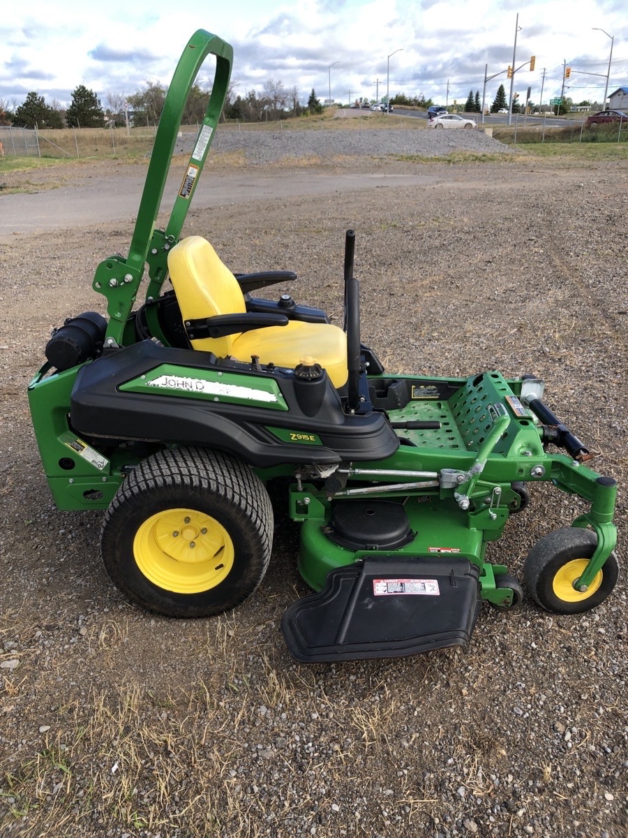 2019 John Deere Z915E Image 1