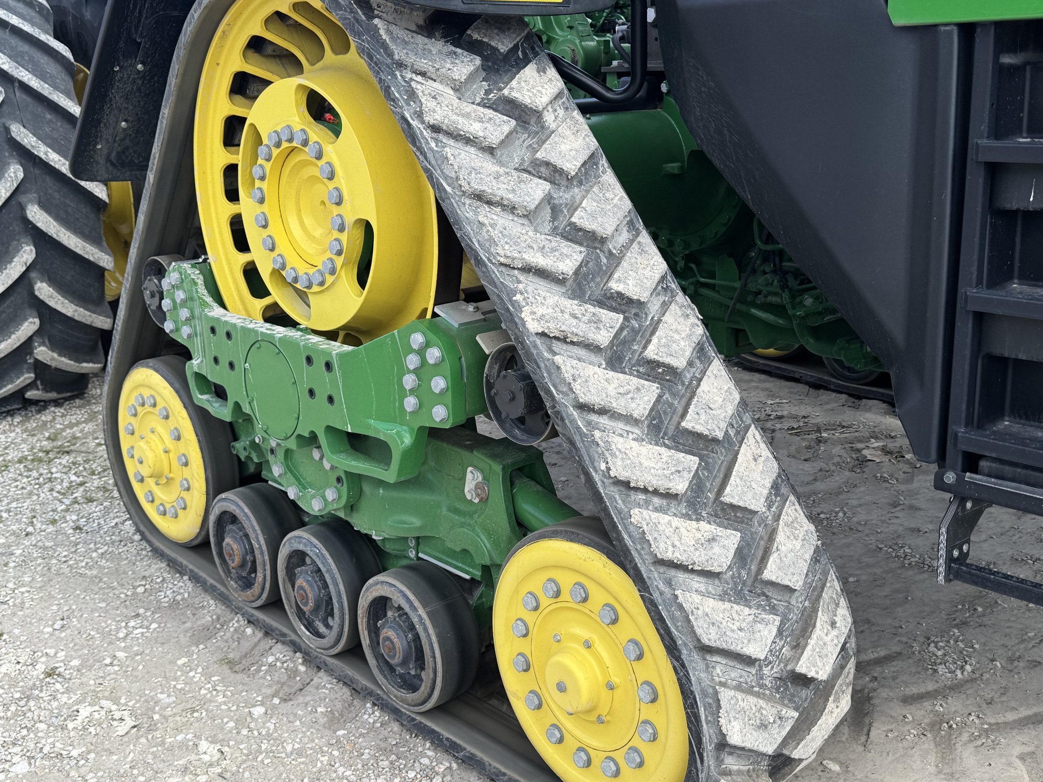 2021 John Deere 8RX 410 Image 21
