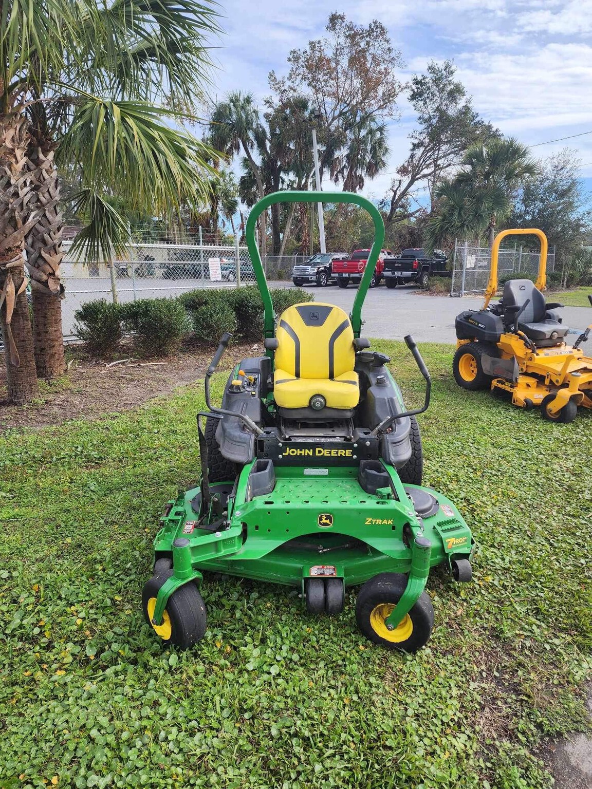 2019 John Deere Z970R Image 1
