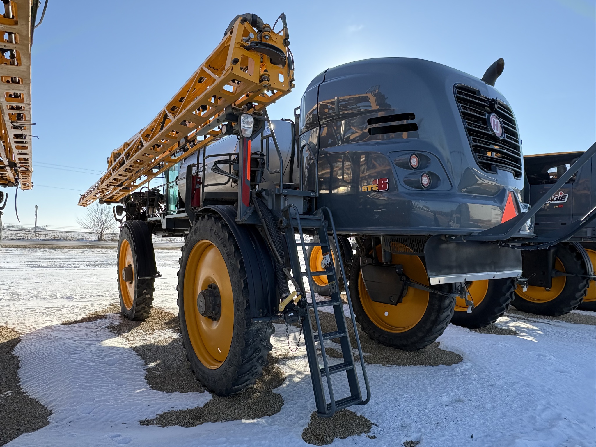  2020 Hagie STS16 at Heritage Tractor in Dixon, IL