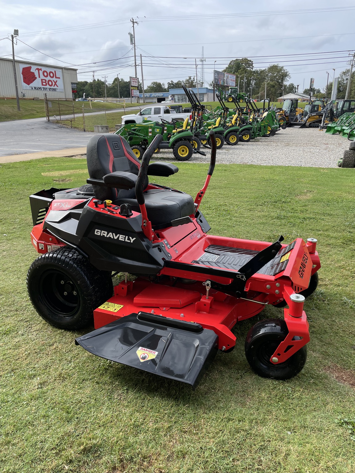 2022 Gravely ZTXL 52 Image 2