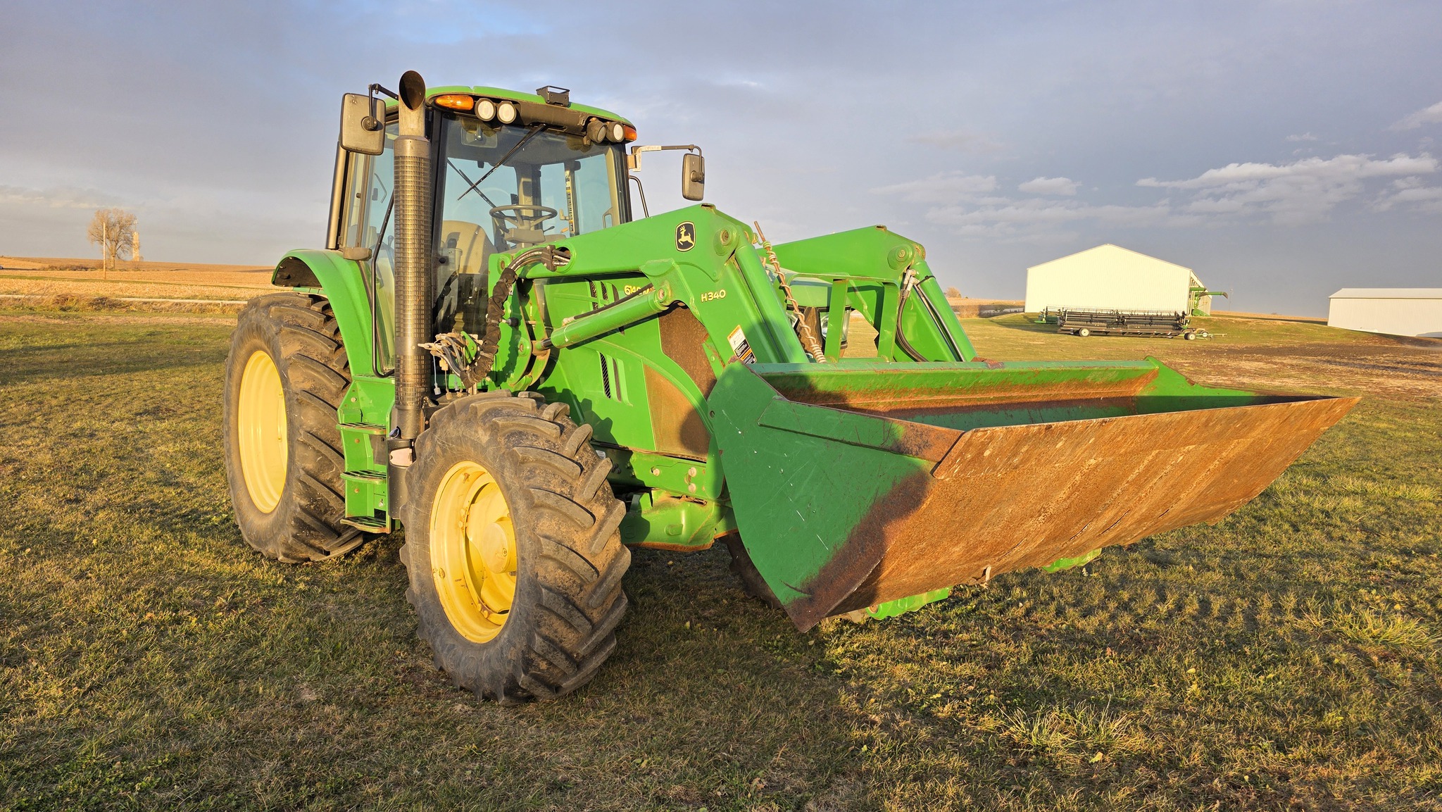 2014 John Deere 6140M Image 7