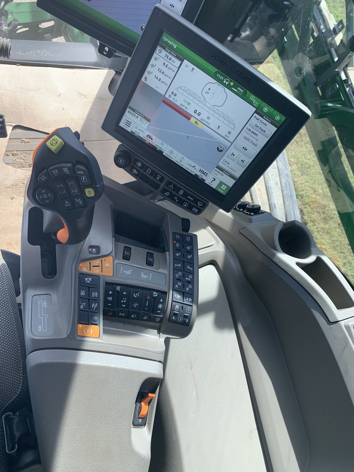 2023 John Deere 410R Image 8