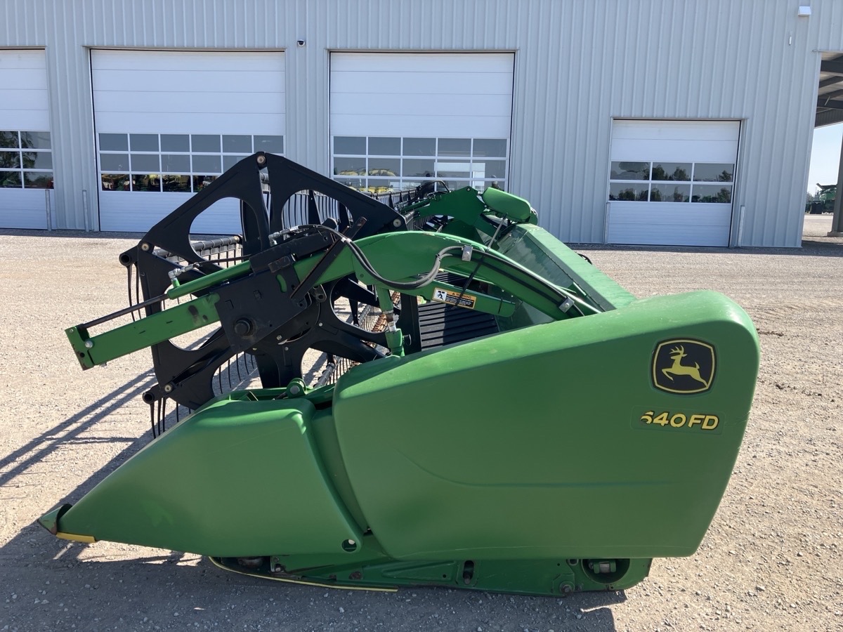 2012 John Deere 640FD Image 1