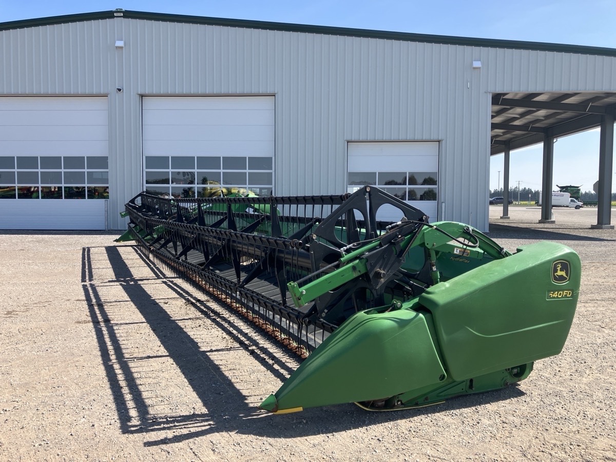 2012 John Deere 640FD Image 2