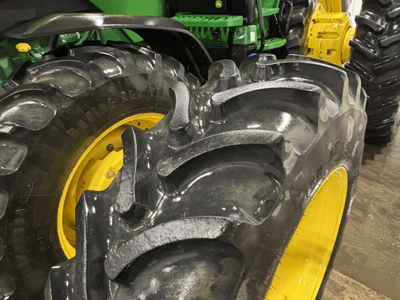 2022 John Deere 8R 370-12