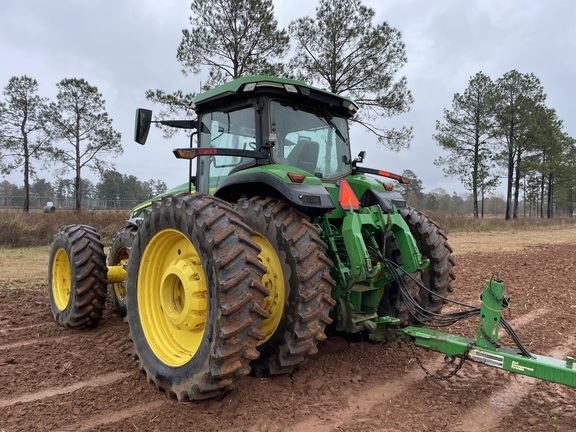 2023 John Deere 8R 310 Photo 4