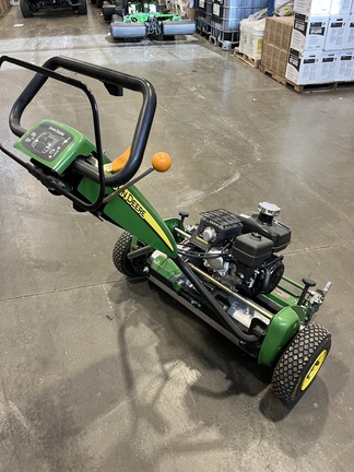 Used 2014 John Deere 260SL Walk Greens / Tee Mower Walking Greens Mowers at Horizon Ag & Turf in Calgary, AB - Photo6