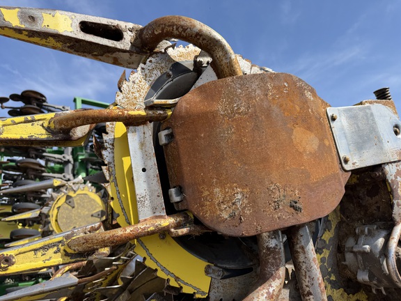 2015 John Deere 690 - Photo19
