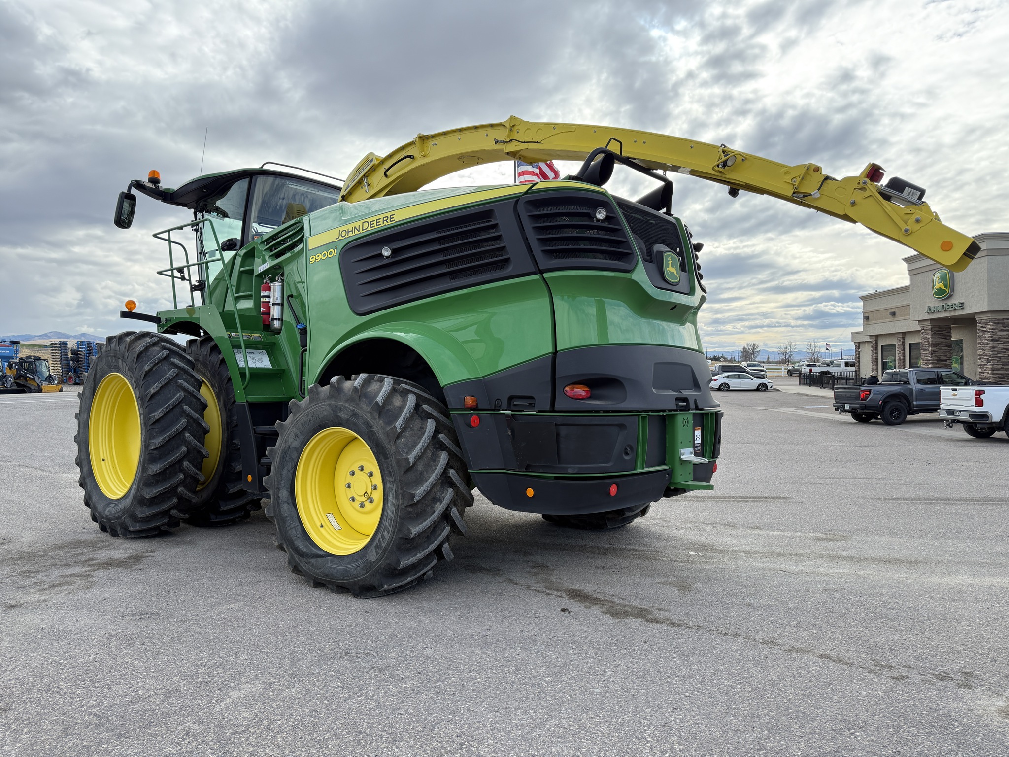 2021 John Deere 9900 Image 3