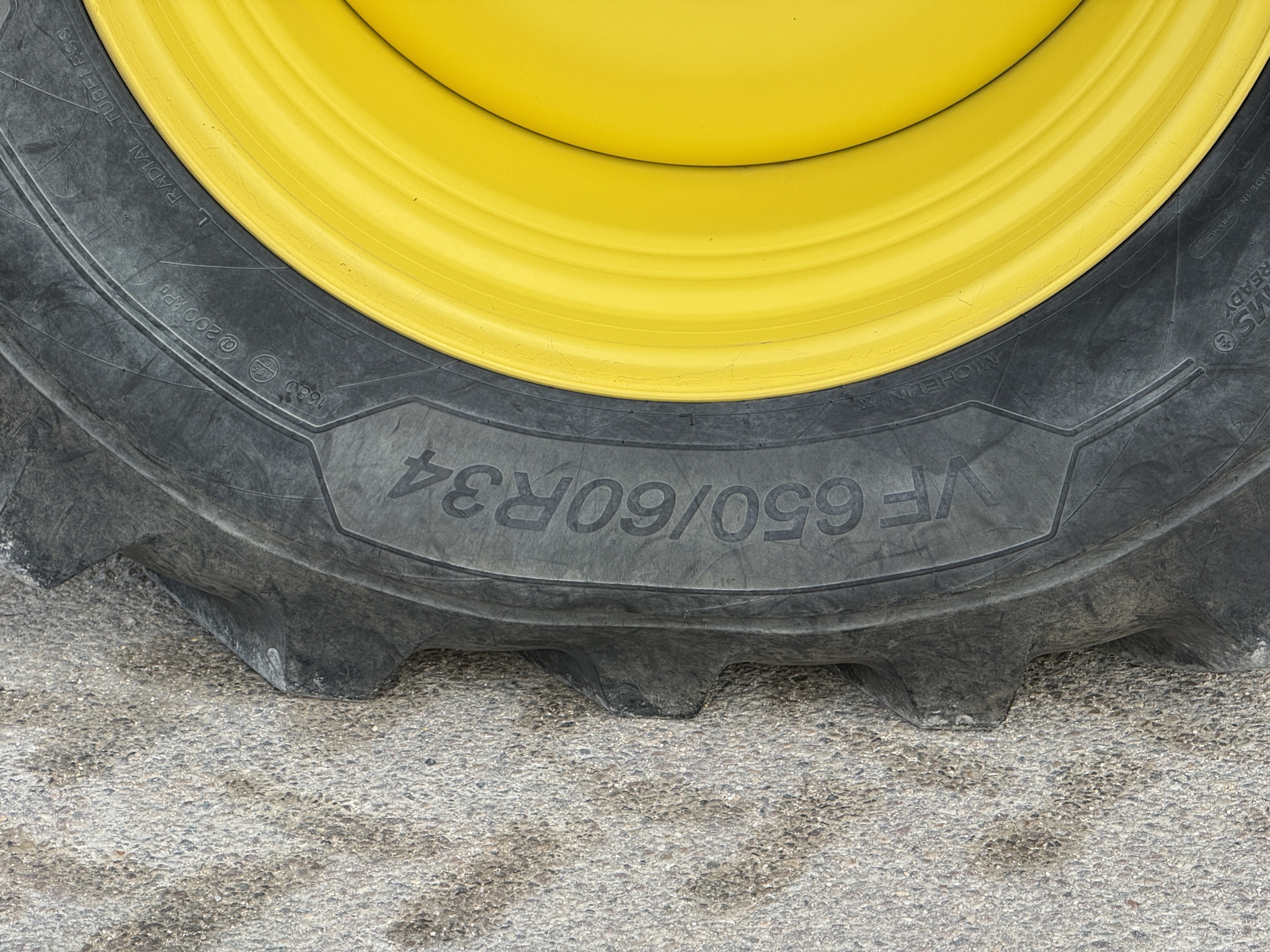 2021 John Deere 9900 Image 32