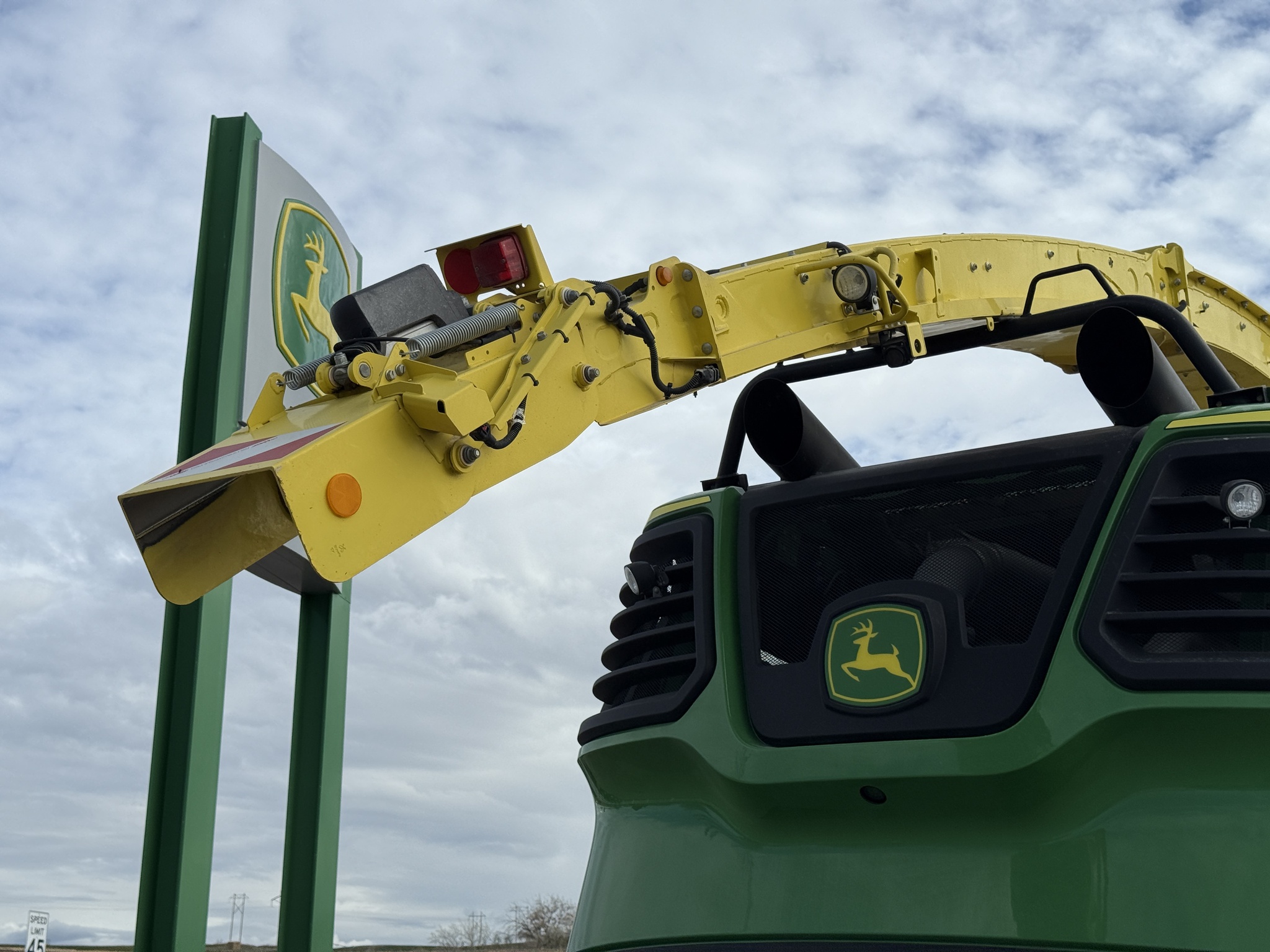 2021 John Deere 9900 Image 41