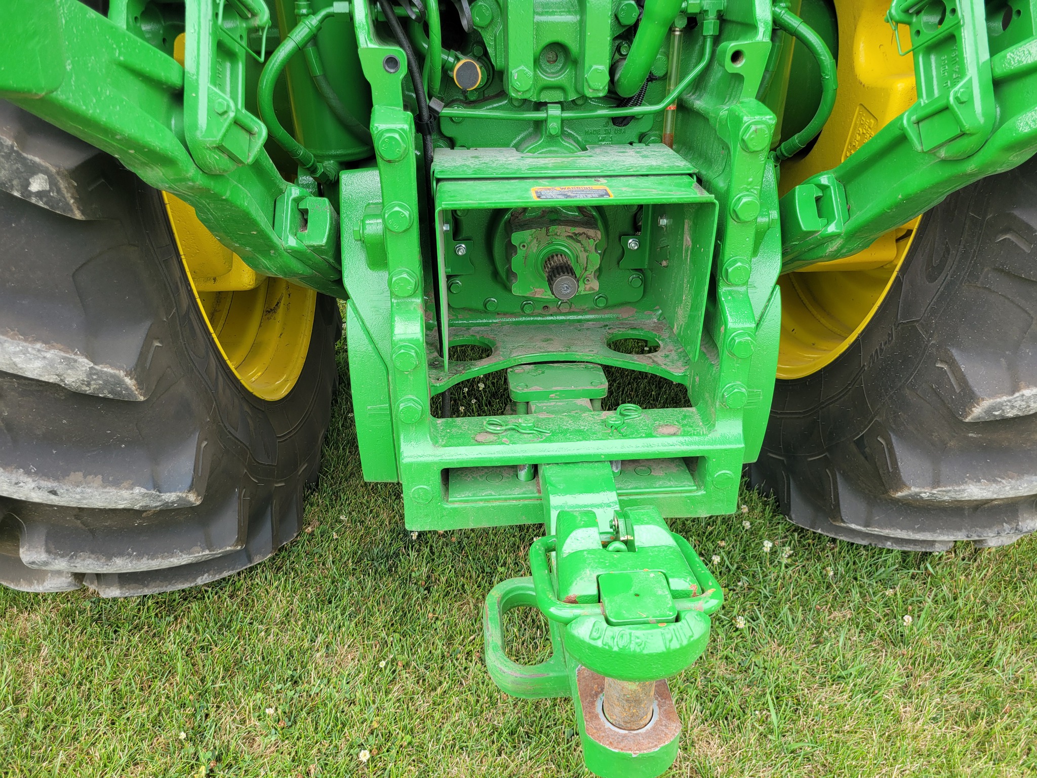  2024 John Deere 8R 370 at Heritage Tractor in Roanoke, IL