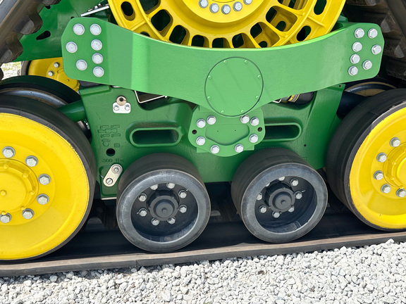 2024 John-Deere 9RX 590