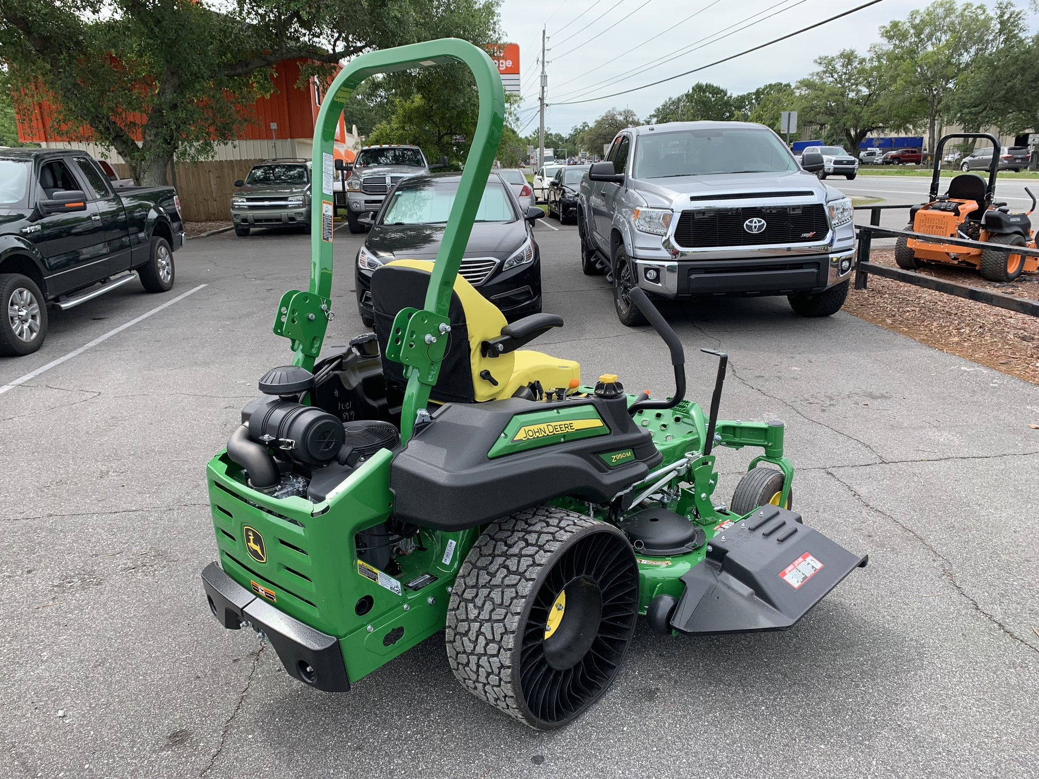 2025 John Deere Z950M Image 5