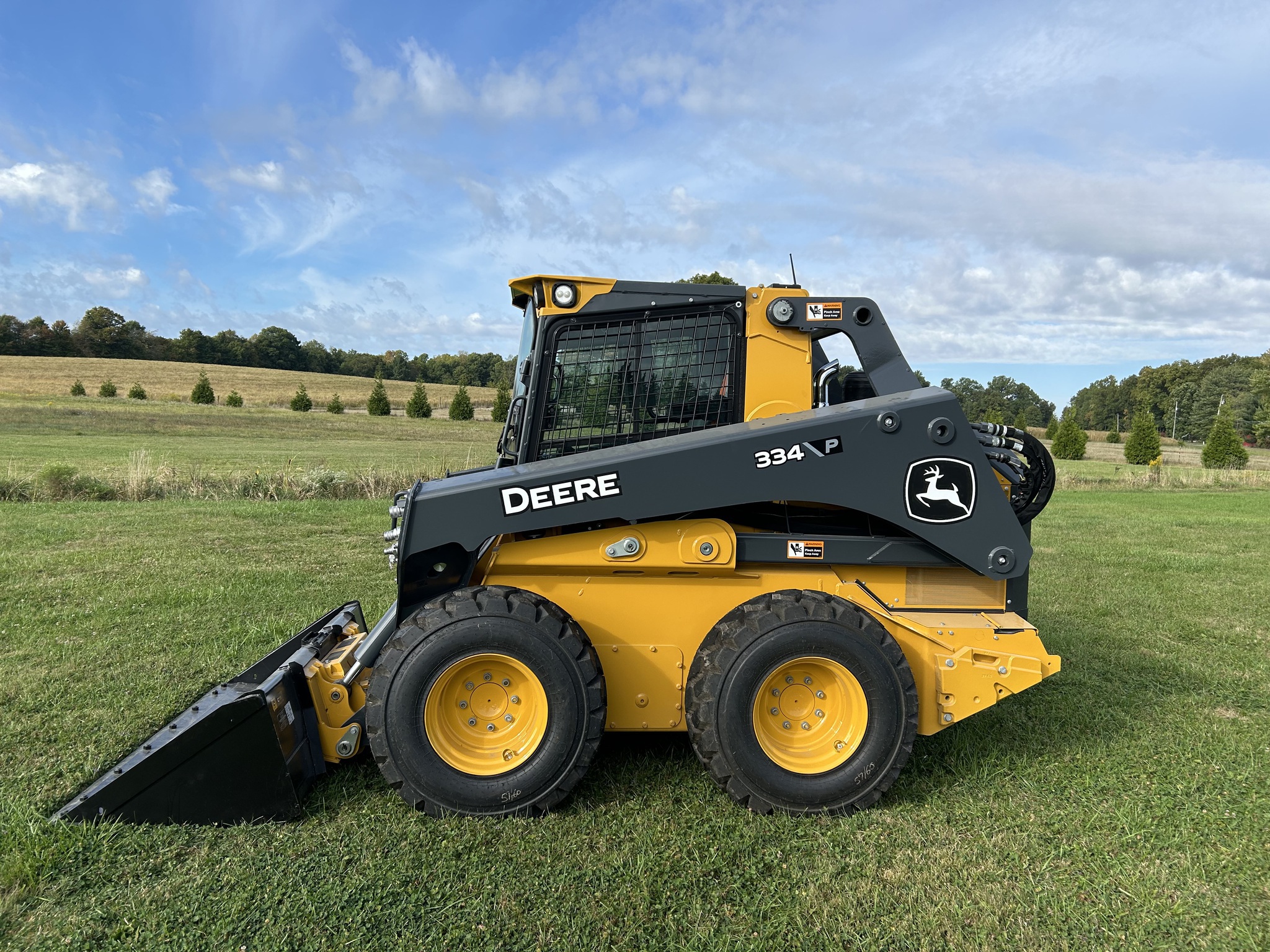 2025 John Deere 334 P Image 2