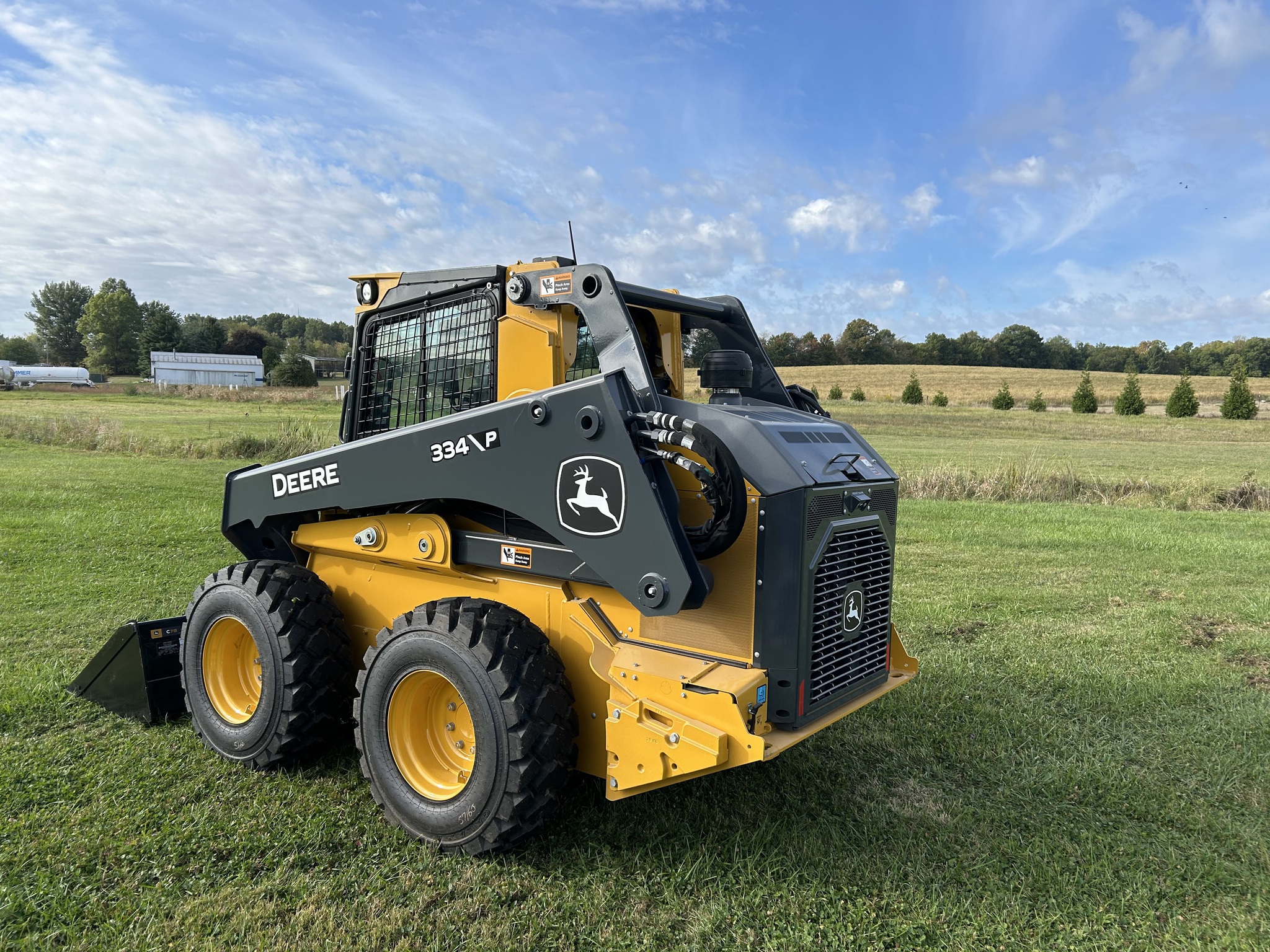 2025 John Deere 334 P Image 3