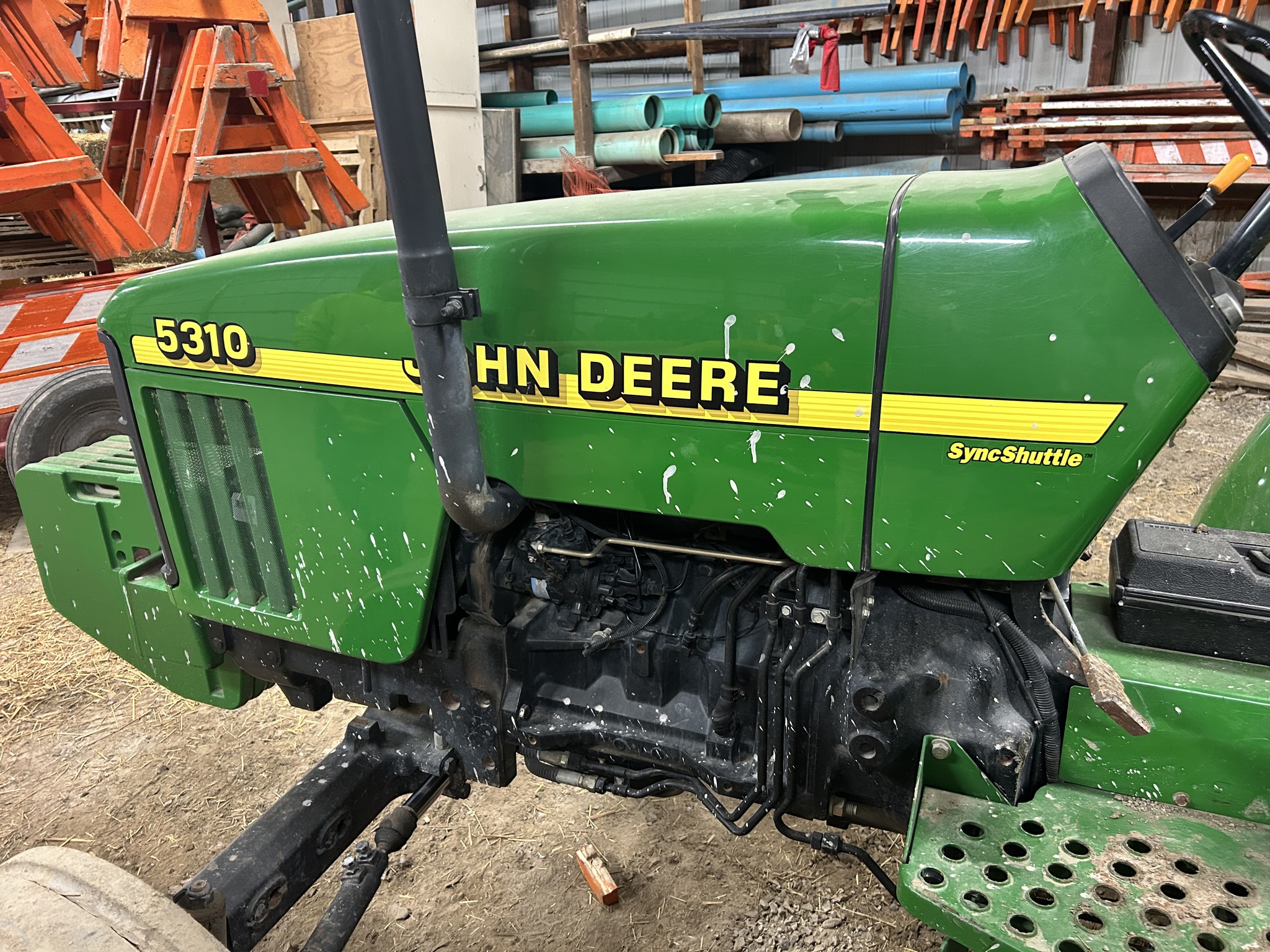 2001 John Deere 5310 Image 2